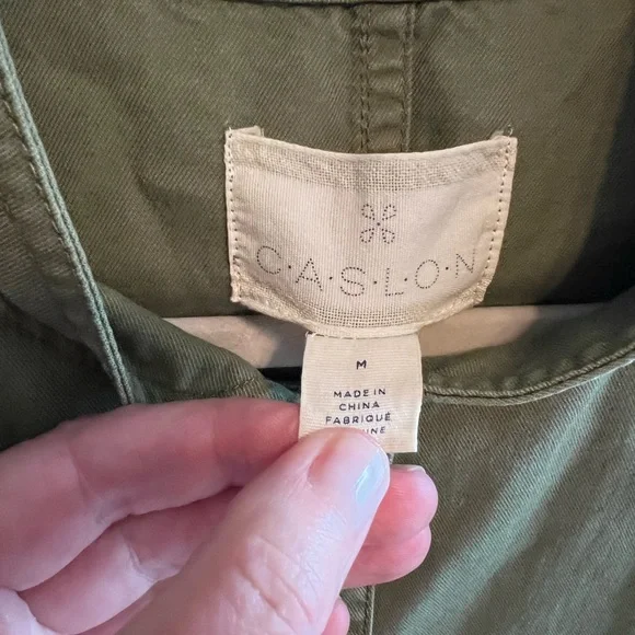 Caslon for Nordstrom army green lightweight jacket. Size M. Like new. - Picture 3 of 4